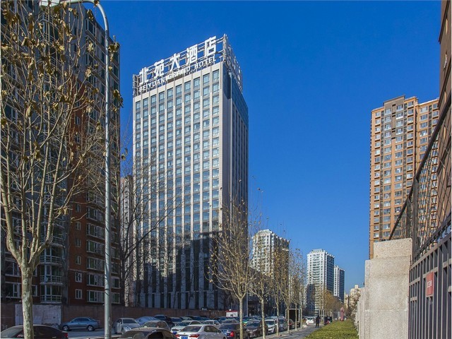 透明亚克力鱼缸特点